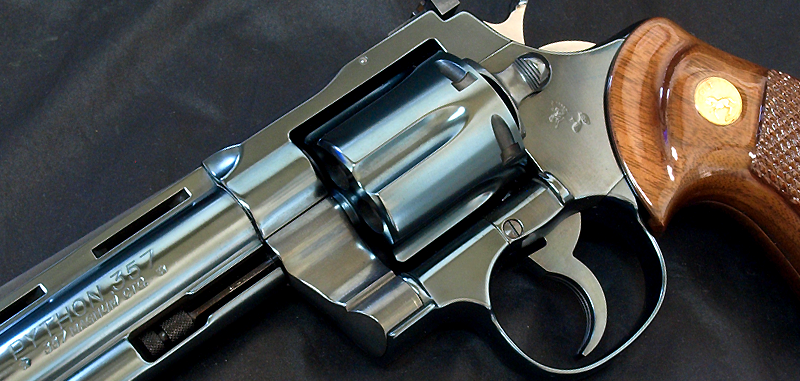 モデルガンのブルーイングとケースハードン